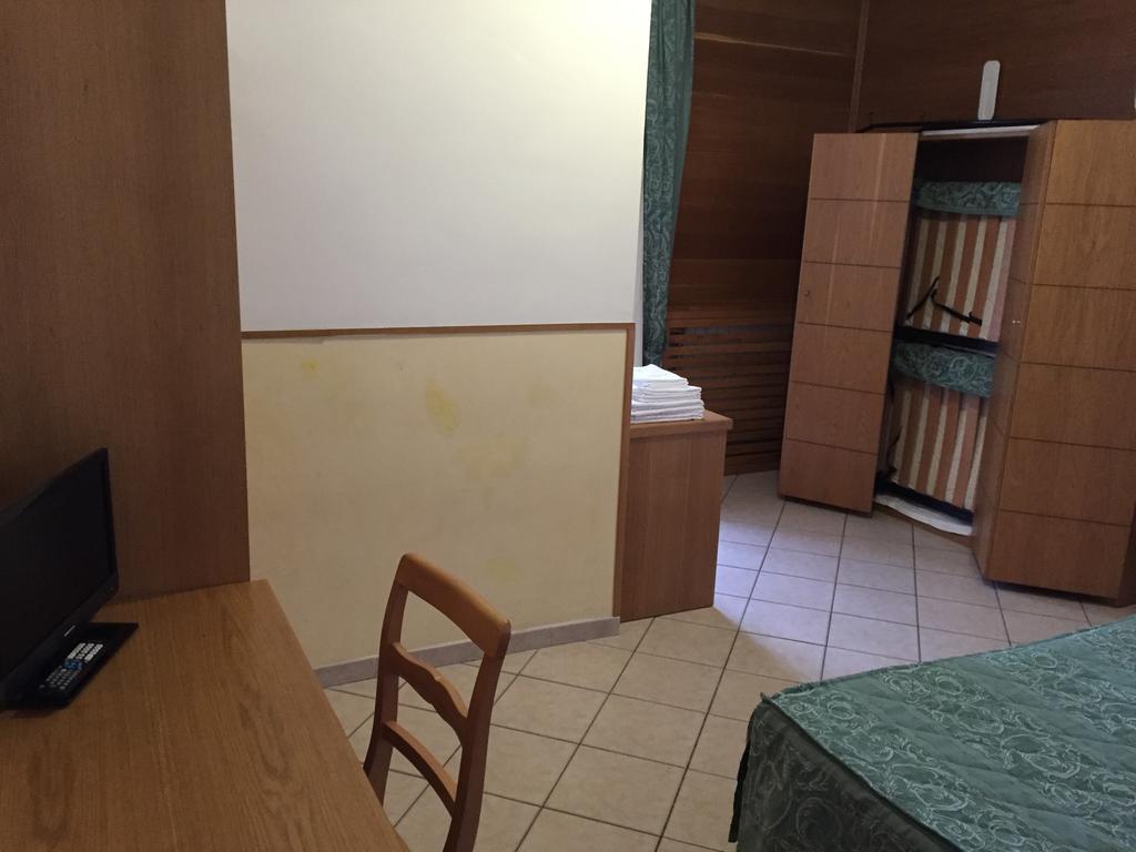 Hotel Vallefura بيسكوكوستانزو المظهر الخارجي الصورة