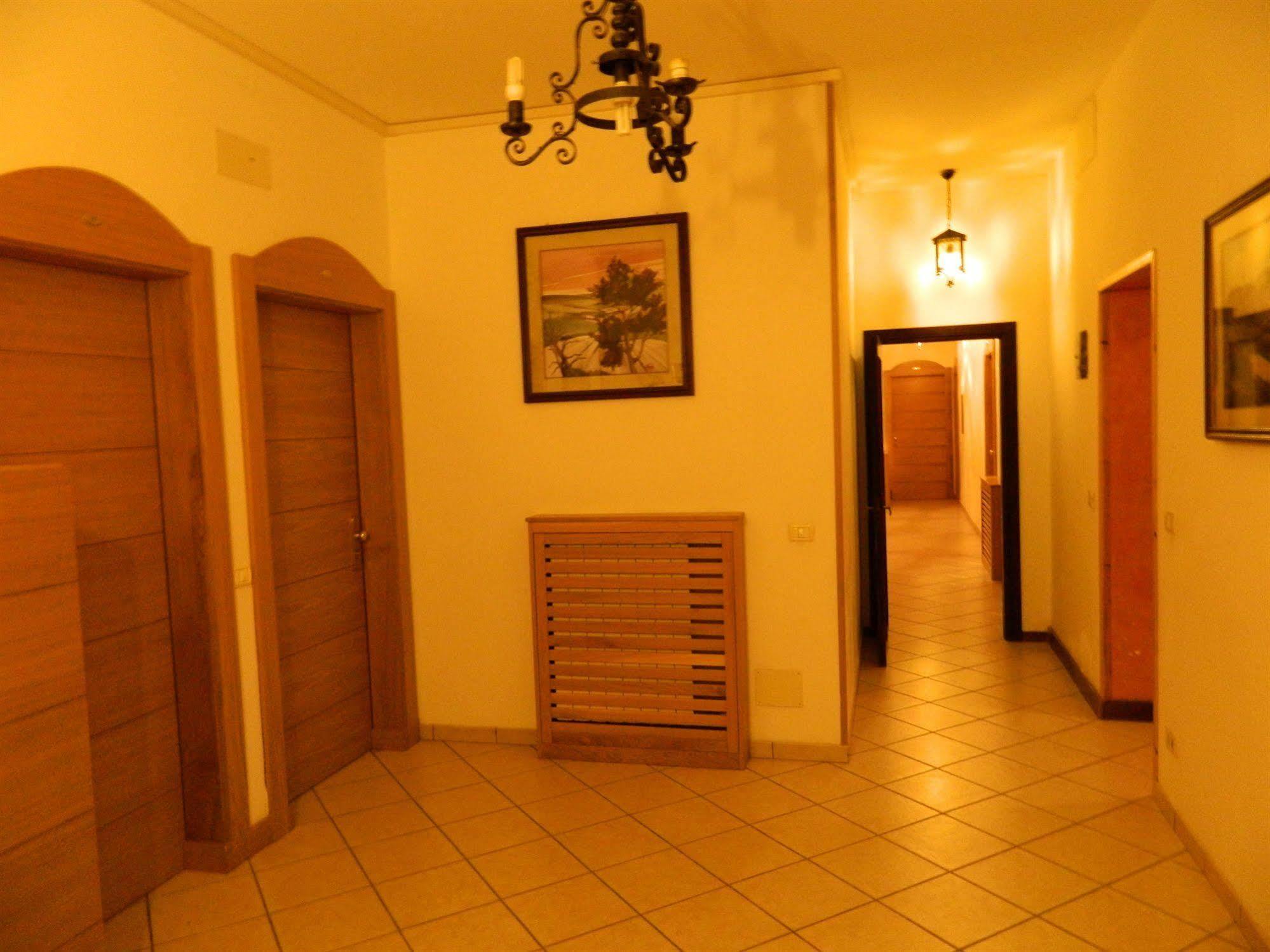 Hotel Vallefura بيسكوكوستانزو المظهر الخارجي الصورة